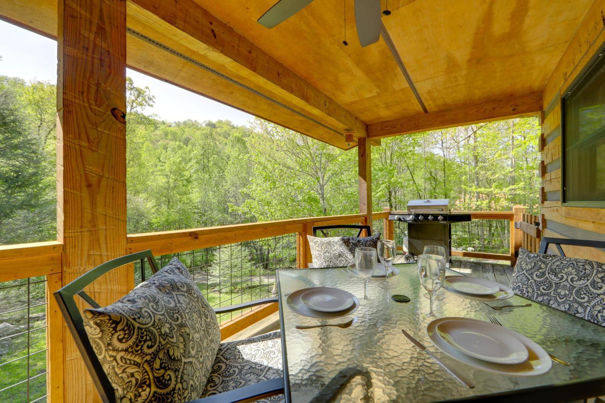 North Carolina Cabin - Hot Tub, Near Coopers Creek Bryson City Exterior foto